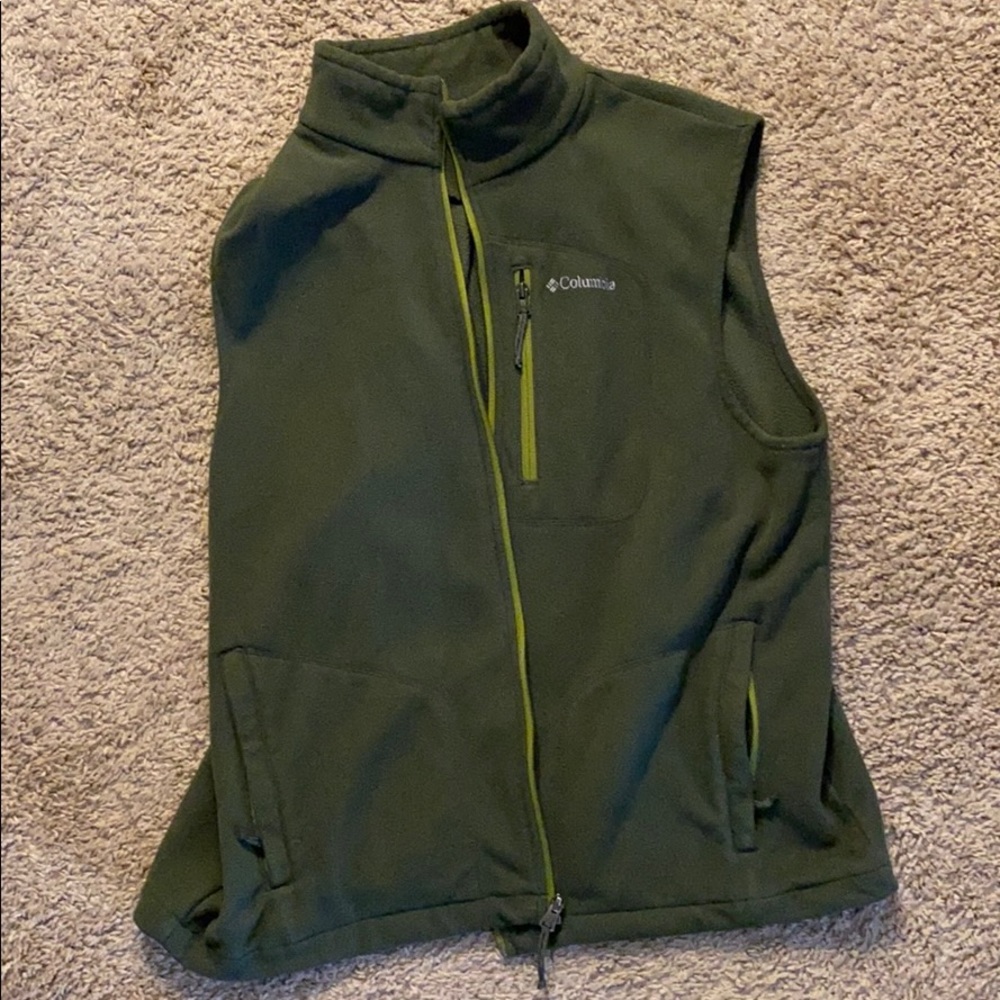 Men’s Columbia vest